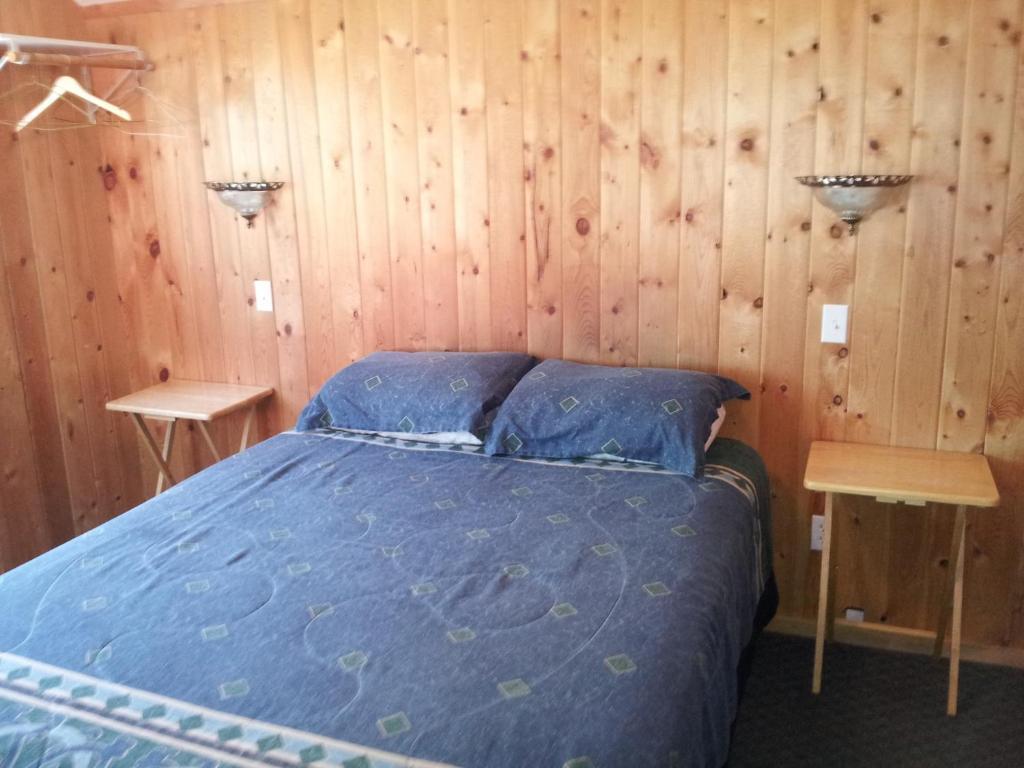Hotel Steamboat Mountain Chalets Spillimacheen Zimmer foto