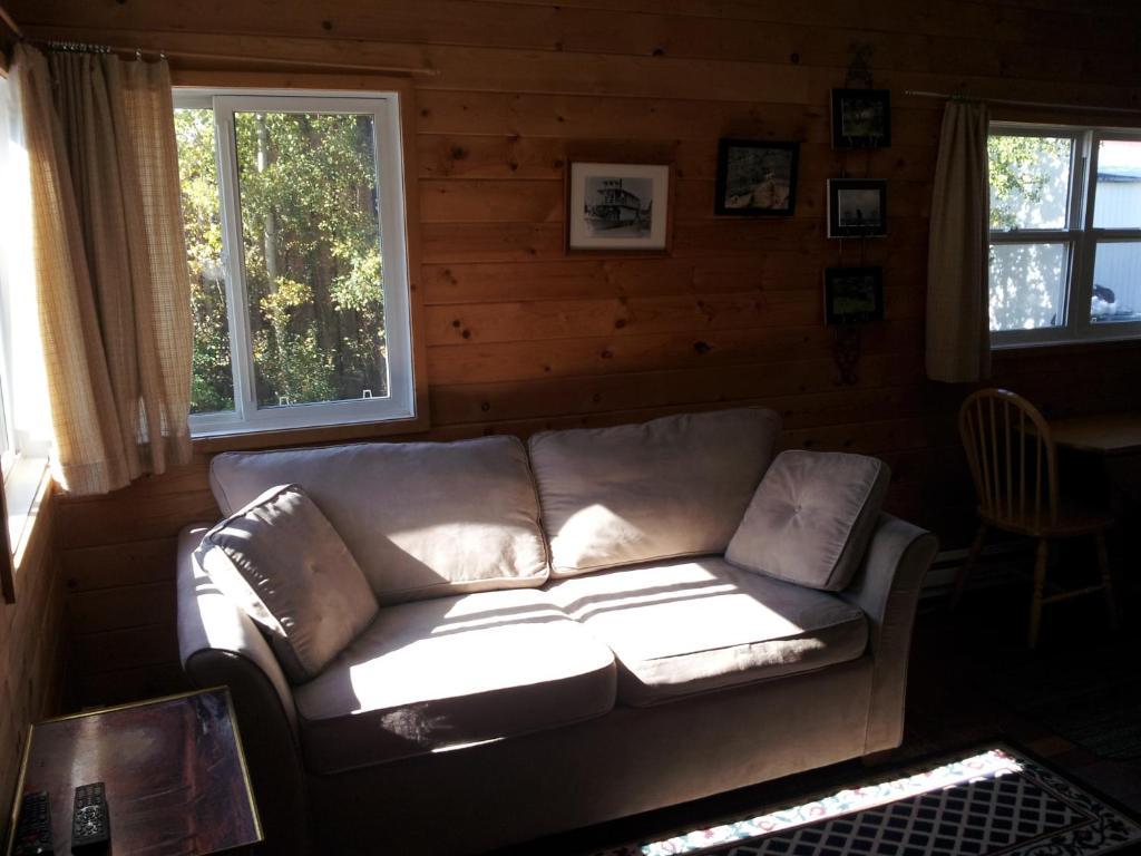 Hotel Steamboat Mountain Chalets Spillimacheen Zimmer foto
