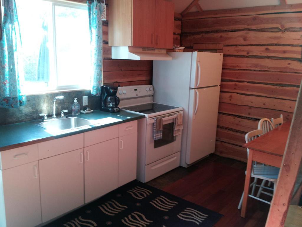 Hotel Steamboat Mountain Chalets Spillimacheen Zimmer foto