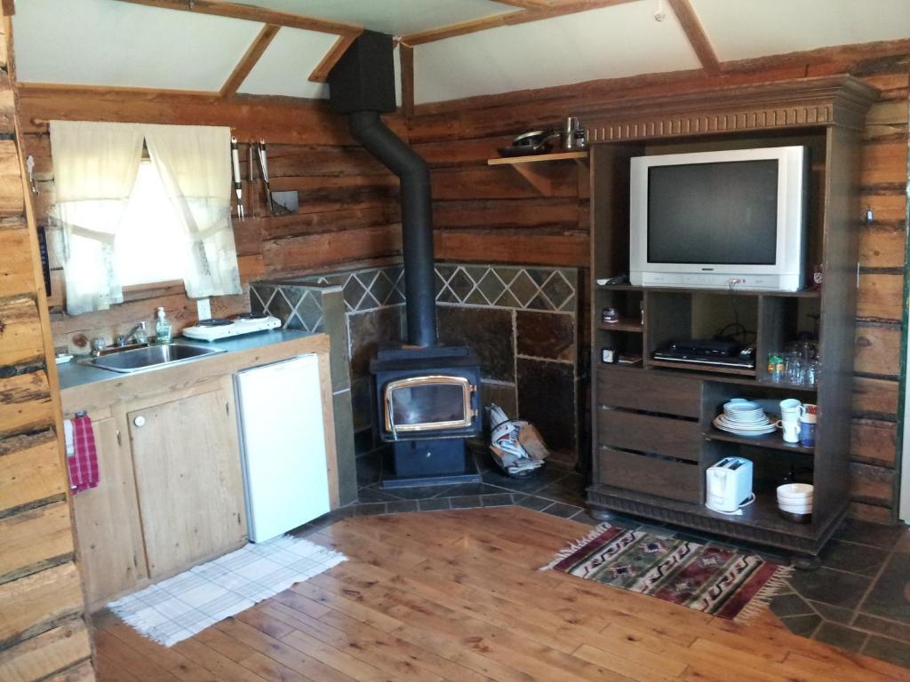 Hotel Steamboat Mountain Chalets Spillimacheen Zimmer foto